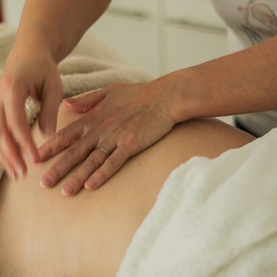 Massage détente pour la femme